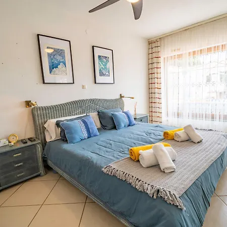 Hébergement de vacances Valerie's Lux Summer House