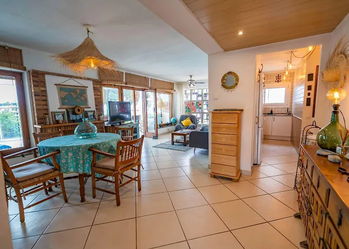 Дом отдыха Valerie's Lux Summer House *