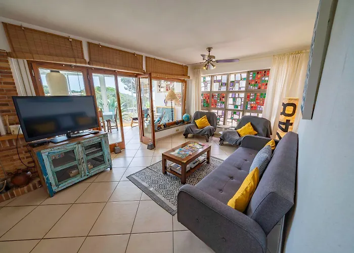 Дом отдыха Valerie's Lux Summer House *