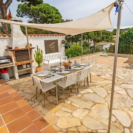 Holiday home Valerie's Lux Summer House