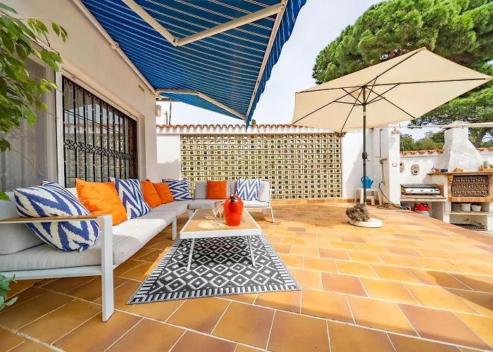 度假居 Valerie's Lux Summer House 滨海托萨